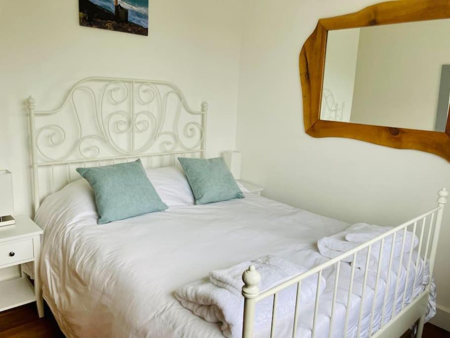 Welcoming Bungalow With Parking And Garden St Agnes  Exterior foto